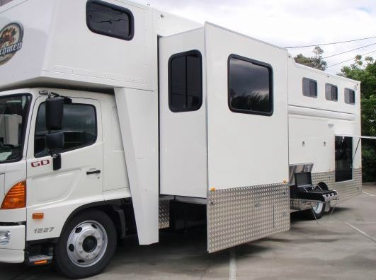 RV Windows