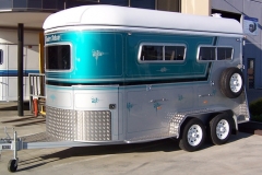 Double Horse Float Windows