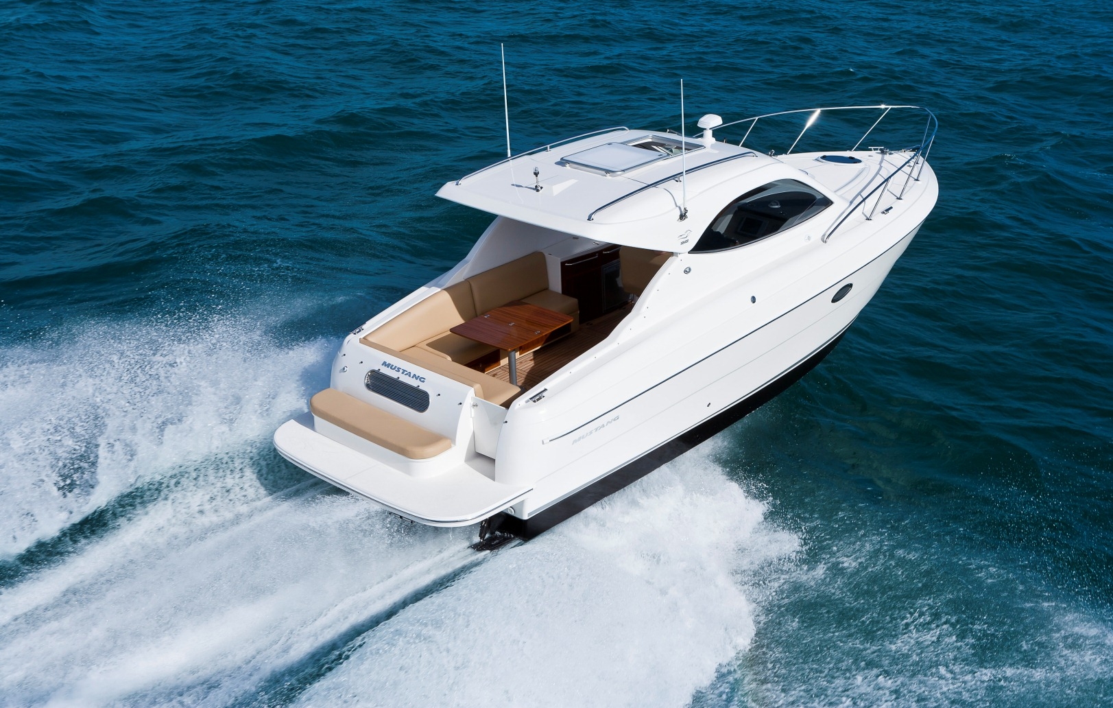 Mustang Boat Windows