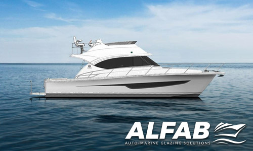 Riviera 39 Open Flybridge with advanced boat deflector screen
