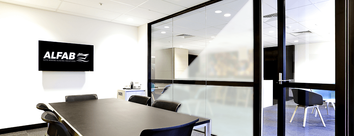 Office wall made of frosted switchable glass