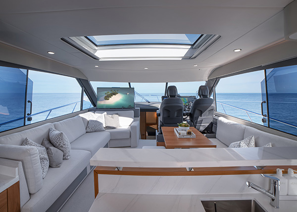 ALFAB glazing on a modern luxury vessel